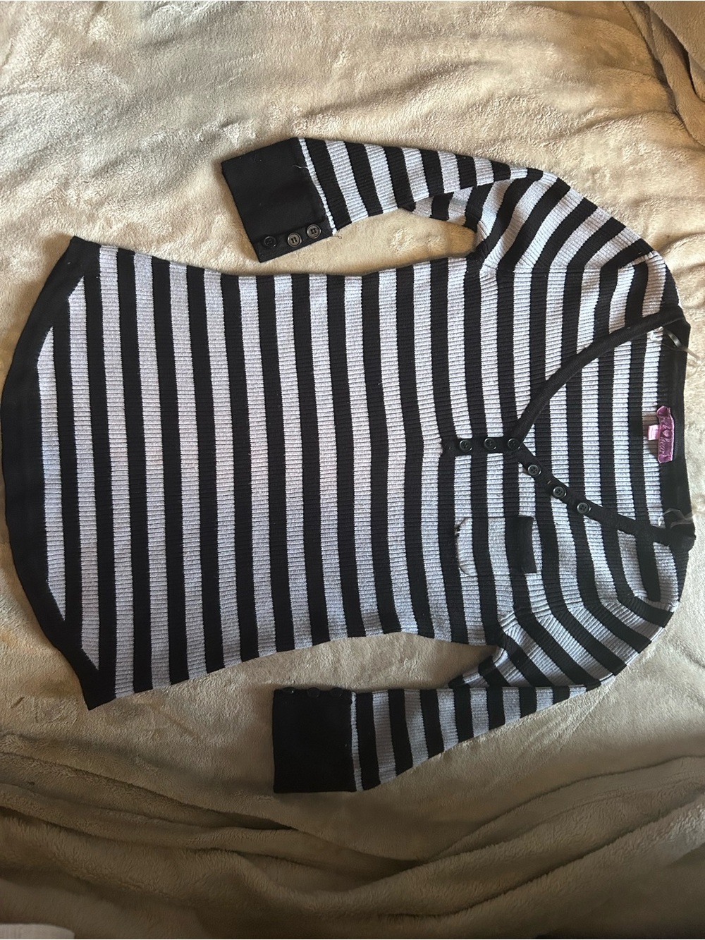 Vintage Derek heart black and white striped top y2k
